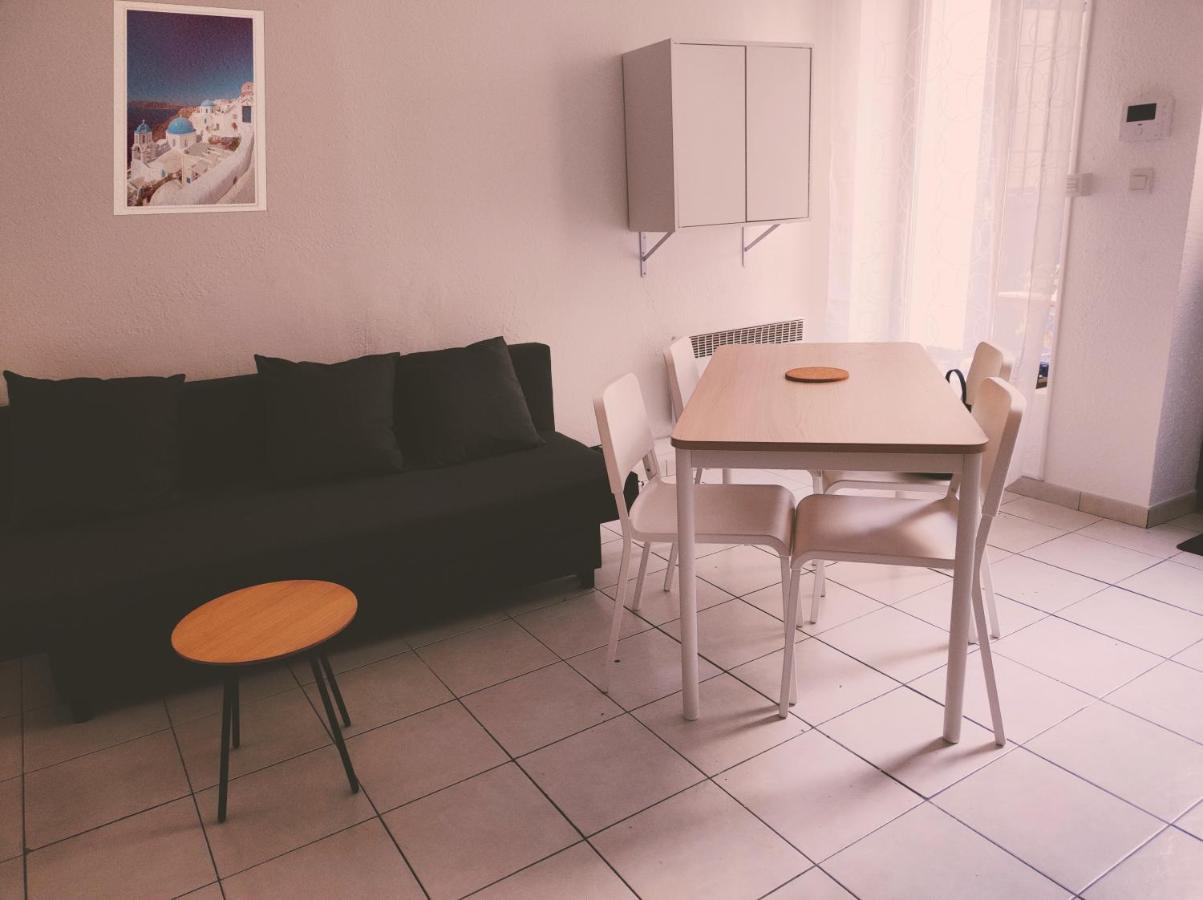 Appartement Cosy En Centre Centre-Ville . . . Nîmes Exterior photo